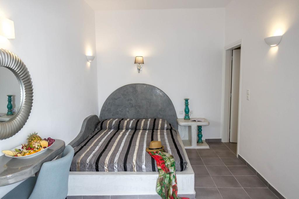 Remvi Suites Firostefani Phòng bức ảnh
