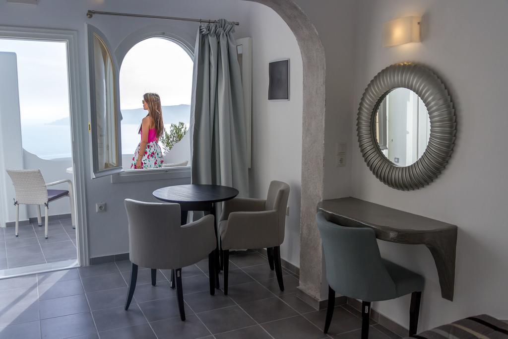 Remvi Suites Firostefani Phòng bức ảnh
